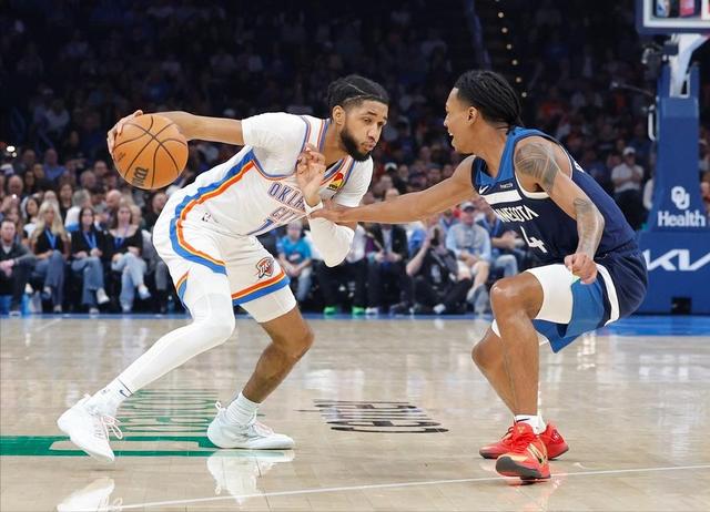 爱游戏官方登录入口-森林狼遭遇雷霆反扑，遗憾失利！