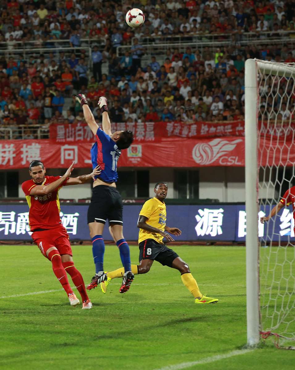 球场作战,直面困难和挑战,才有可能取得胜利 球场作战,直面困难和挑战,才有可能取得胜利