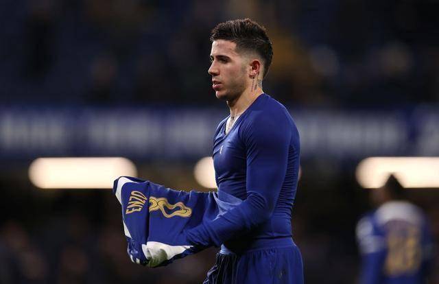 切尔西球员状态火爆:主帅大力备战争夺的简单介绍 切尔西球员状态火爆:主帅大力备战争夺的简单介绍