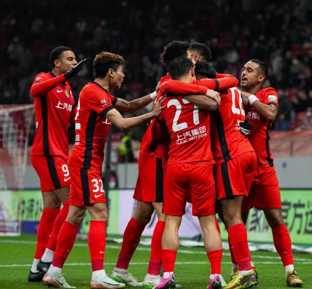 爱游戏网页版-关于亚冠淘汰赛烽火连天，强者生存的信息