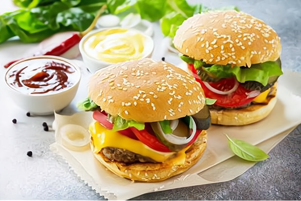 爱游戏在线-汉堡球员发挥出色，奋力拼搏斩获胜利的简单介绍