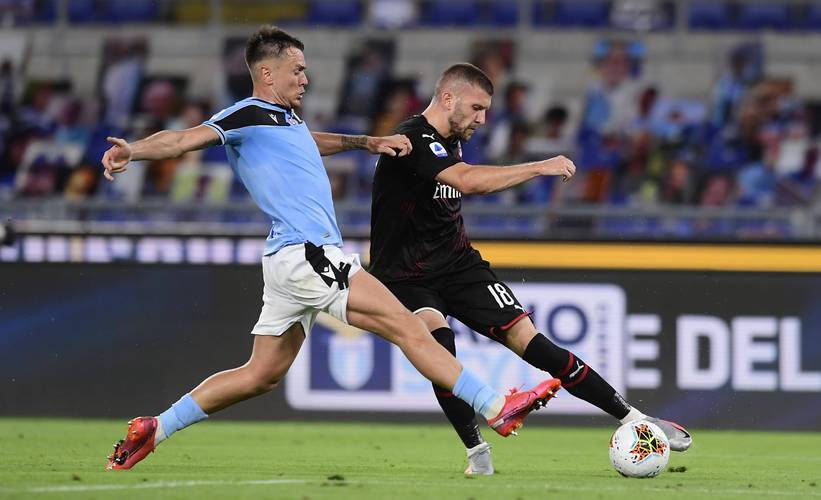 爱游戏入口-国米挑战拉齐奥，谁将在比赛中占据上风？