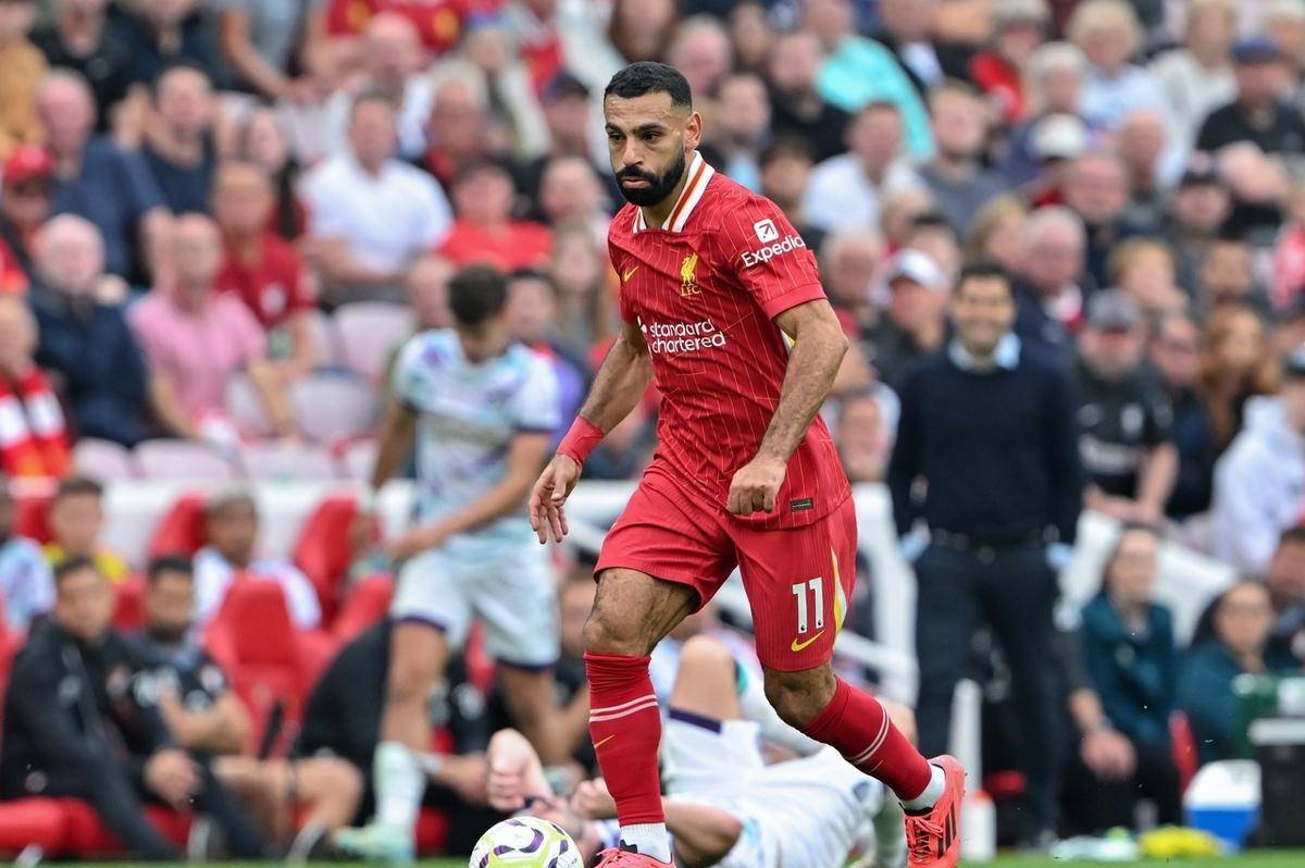 爱游戏官方入口-利物浦遭遇西汉姆，球队面临强敌考验