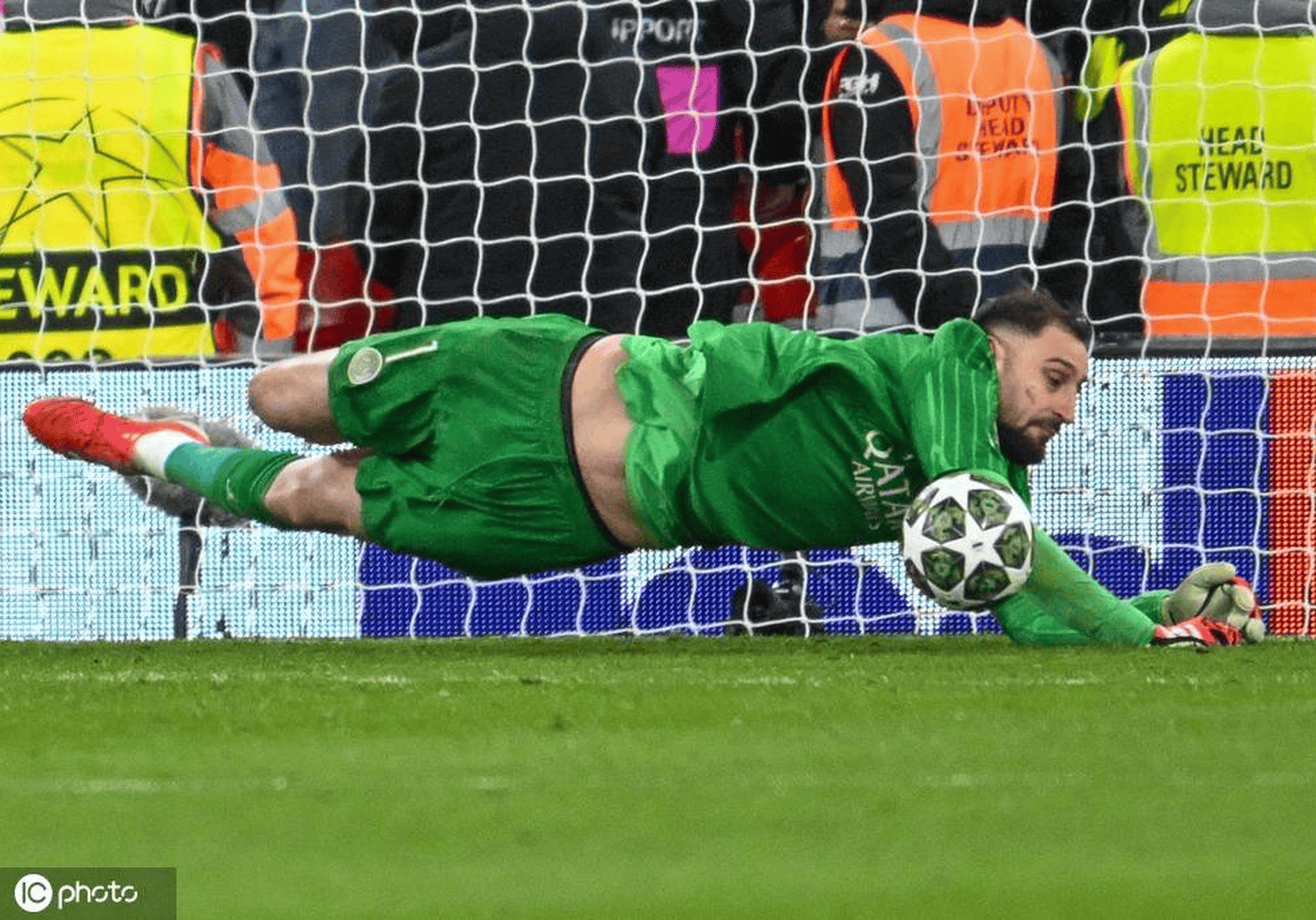 爱游戏登录入口-包含克罗地亚-芬兰，门将神勇扑出点球的词条