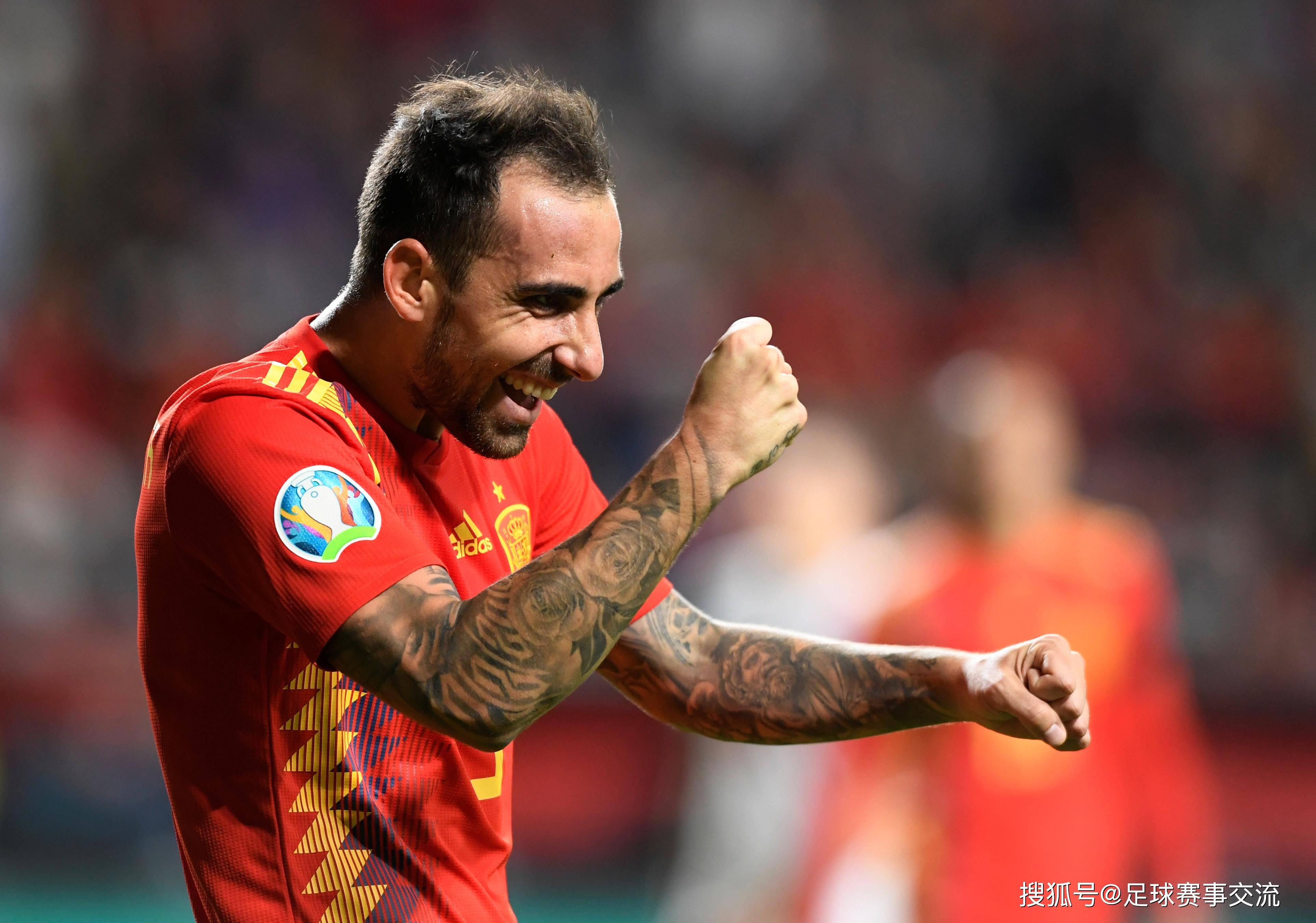 爱游戏亚洲官网-精彩瞬间回顾：欧洲杯赛场上的惊艳瞬间的简单介绍