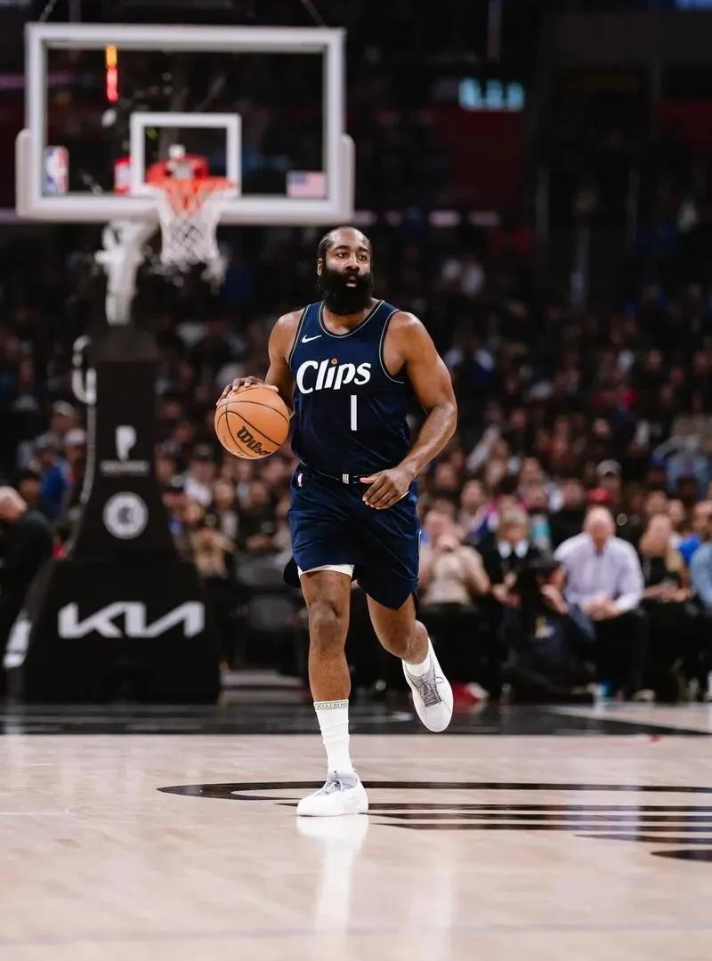 NBA球队将前往欧洲进行季前冲刺的简单介绍 NBA球队将前往欧洲进行季前冲刺的简单介绍