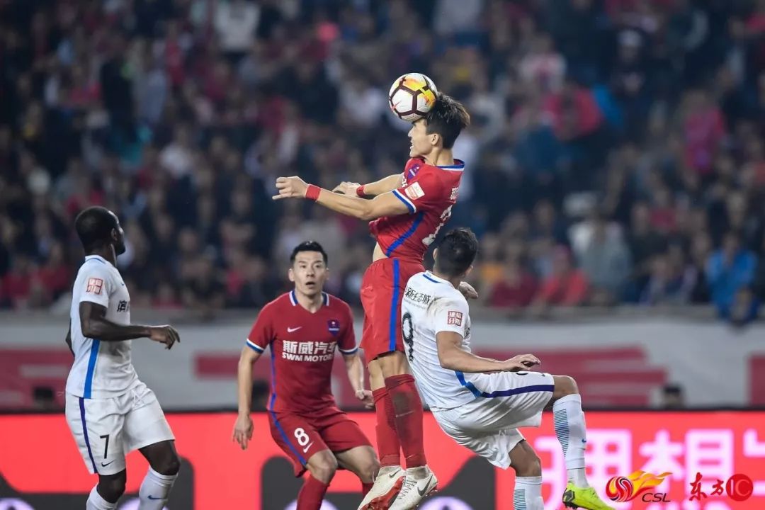 爱游戏网页版-包含重庆斯威主场大胜天津泰达，迎来联赛开门红的词条
