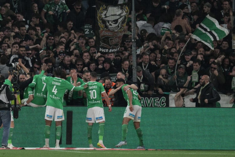 爱游戏在线登录-包含圣埃蒂安客场战胜对手，取得法甲近期连胜的词条