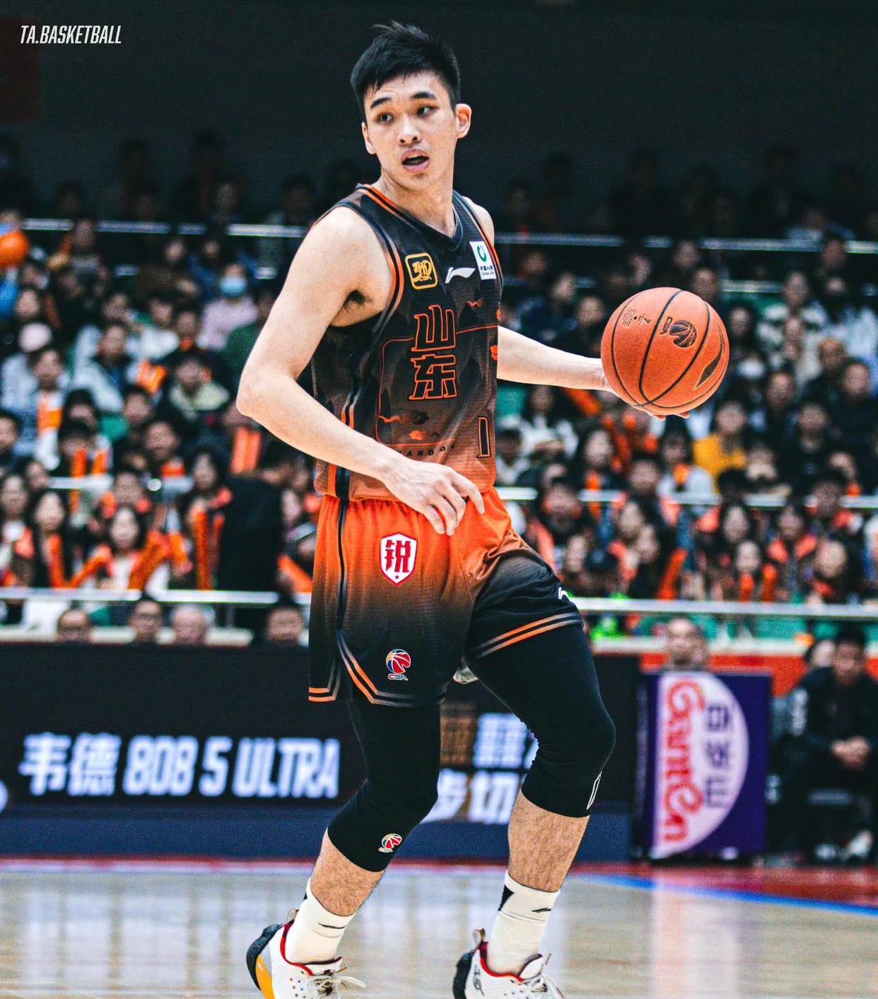 爱游戏入口-山东队惊艳亮相，高效精准命中率引发热议的简单介绍