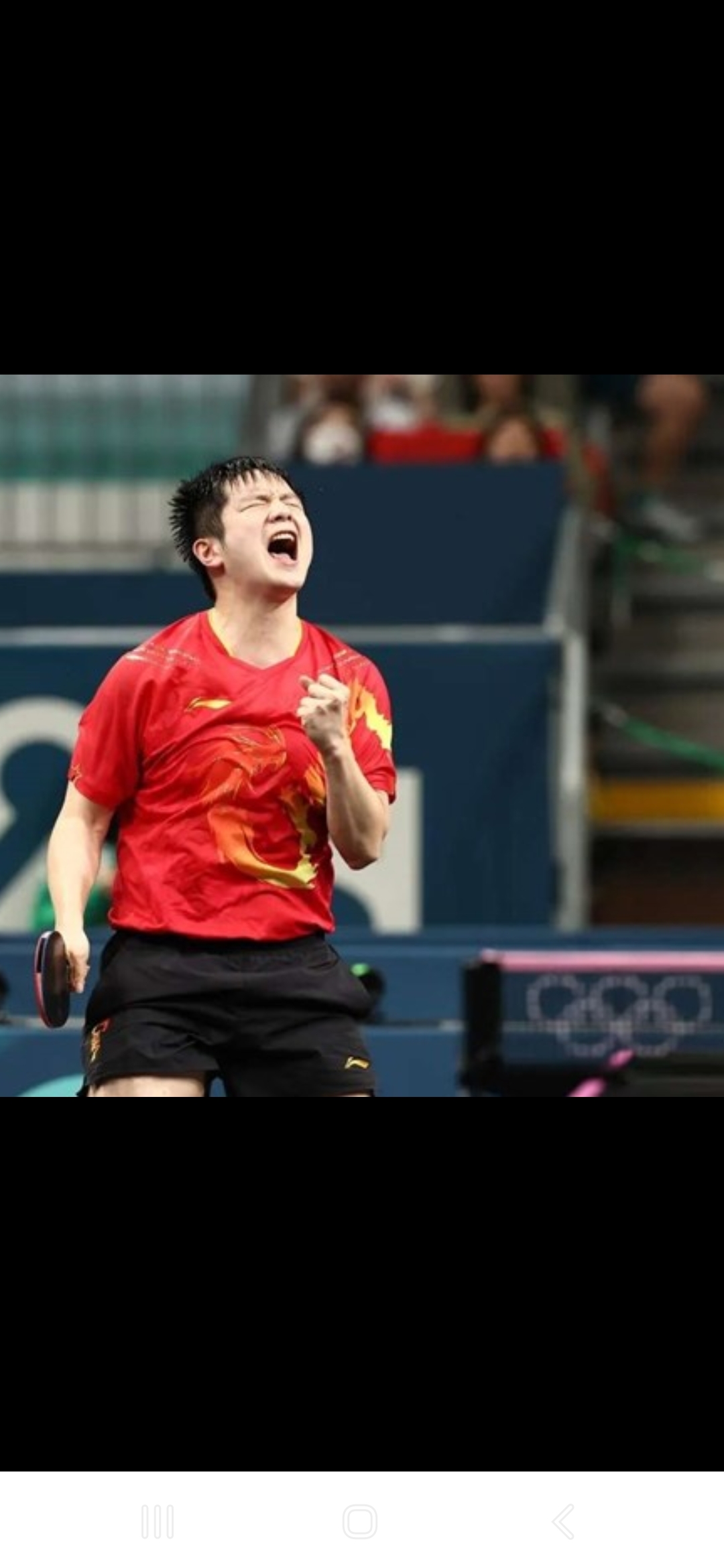 爱游戏官网入口-精妙的战术部署，球员们奋力冲刺，势如破竹