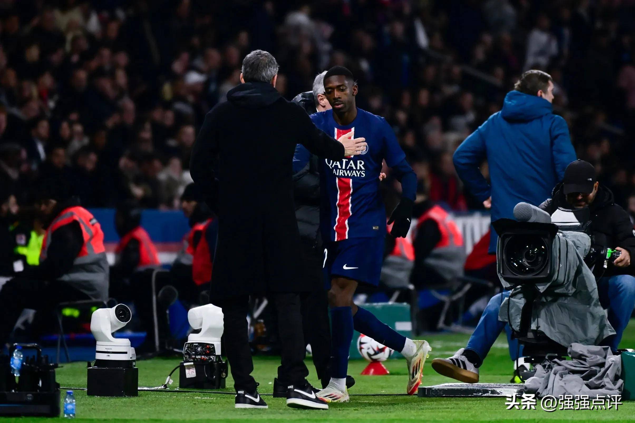 巴黎圣日耳曼主场大胜,稳固领先优势的简单介绍 巴黎圣日耳曼主场大胜,稳固领先优势的简单介绍