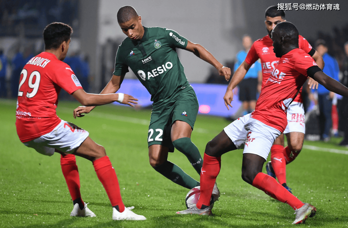 阿贾克斯表现出色,闯入强者争霸赛 阿贾克斯表现出色,闯入强者争霸赛