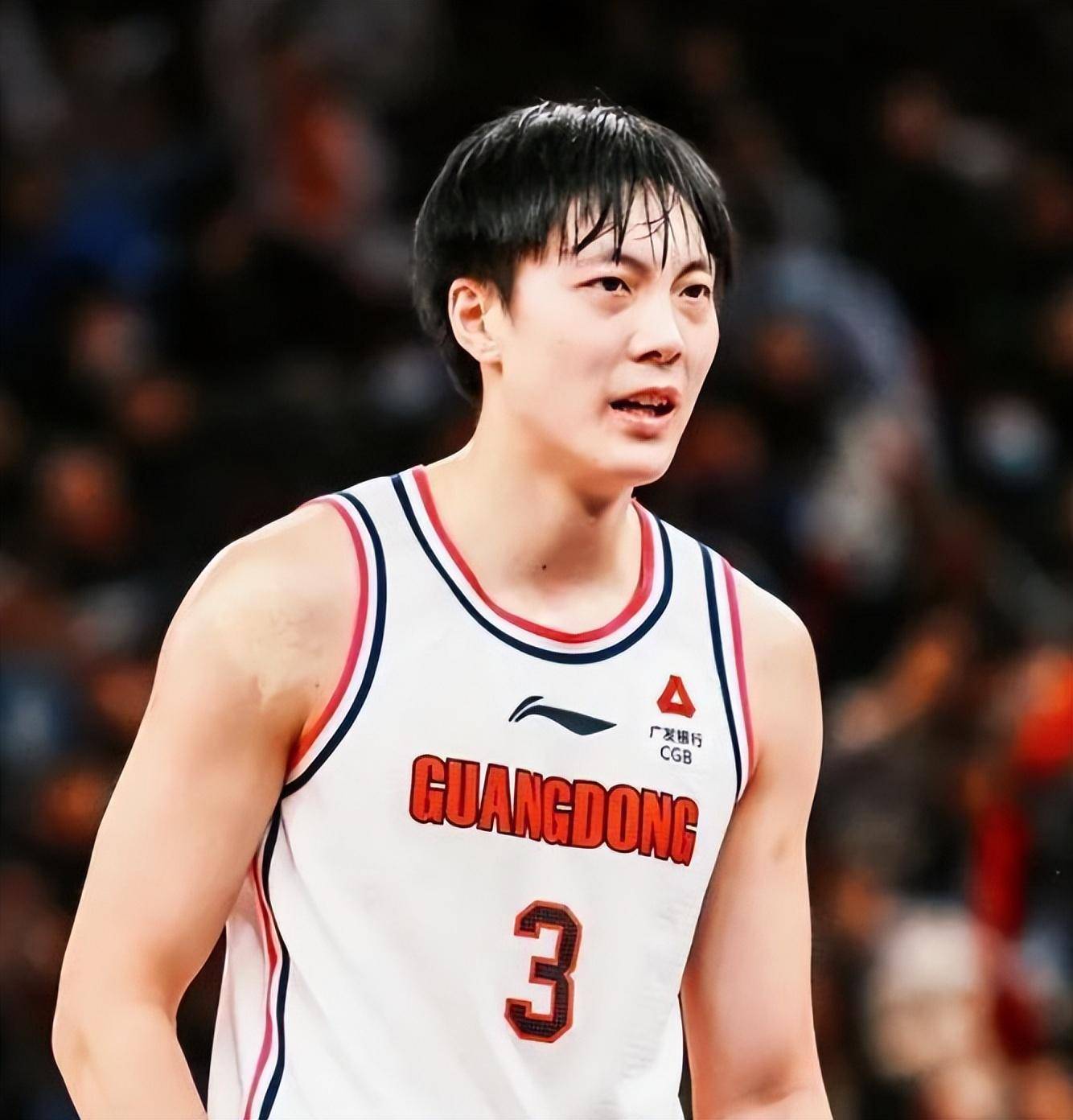 山西队客场迎战广东男篮,重燃胜利火焰斩敌 山西队客场迎战广东男篮,重燃胜利火焰斩敌