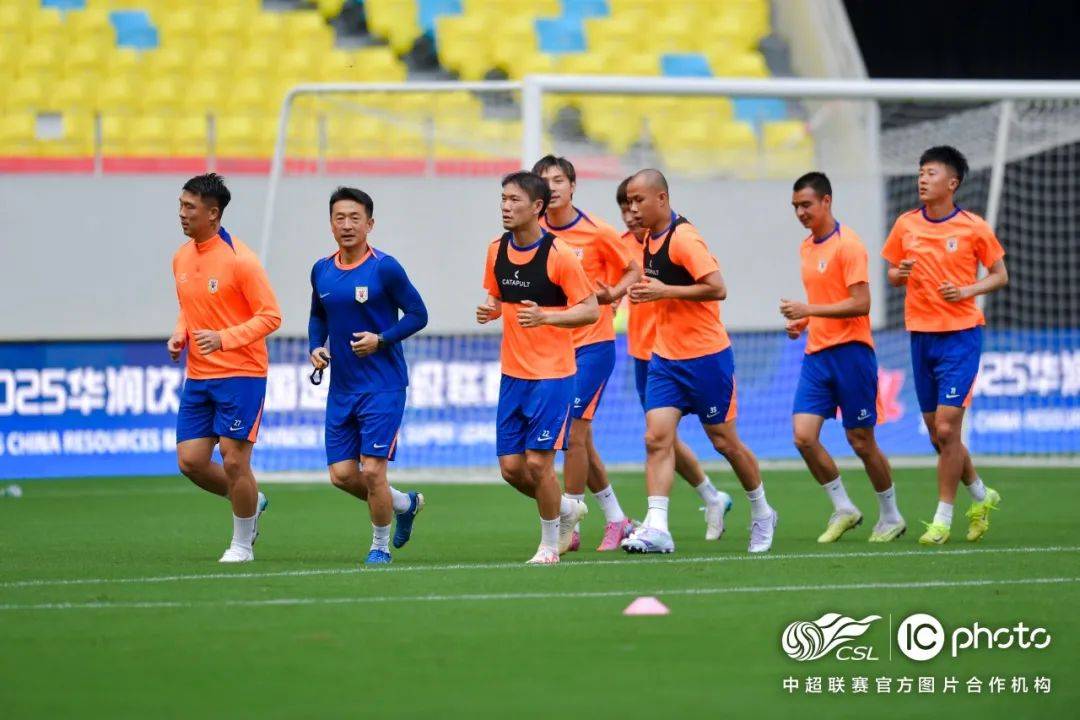 中超球队备战四强赛,豪取胜利 中超球队备战四强赛,豪取胜利