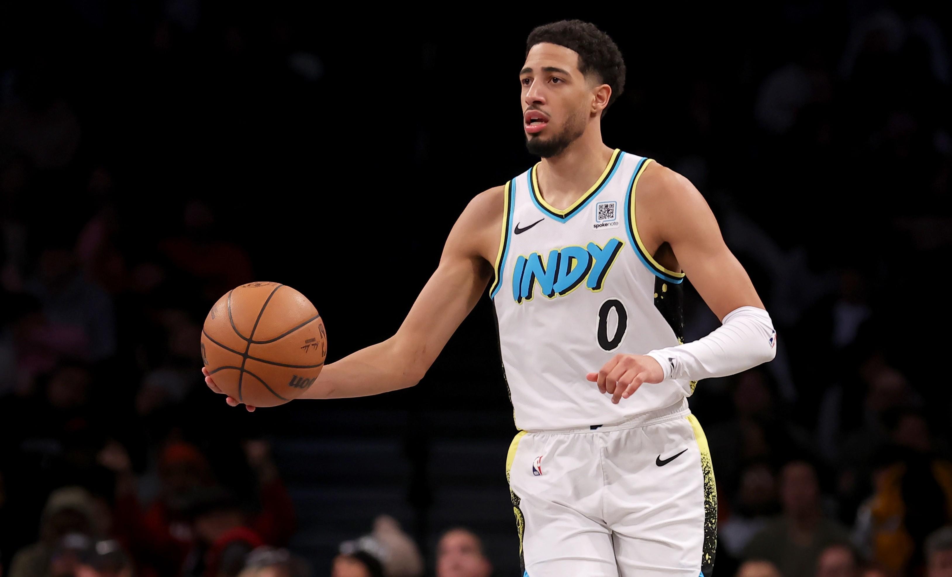 活塞客场力克老鹰!格兰特最后时刻远投绝杀比赛的简单介绍 活塞客场力克老鹰!格兰特最后时刻远投绝杀比赛的简单介绍