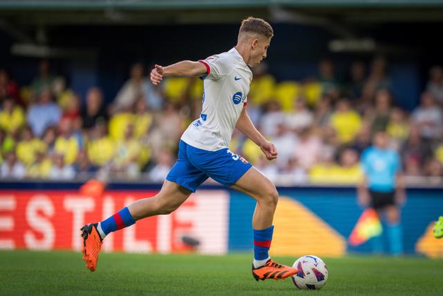 巴萨小将表现出色，球队期待他成为未来核心