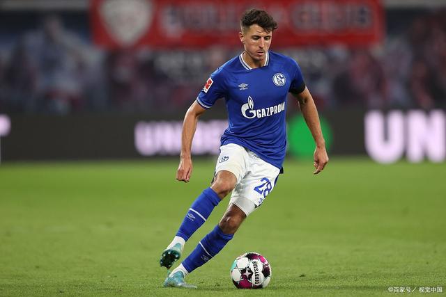 沙尔克和法兰克福即将打响对决 沙尔克和法兰克福即将打响对决