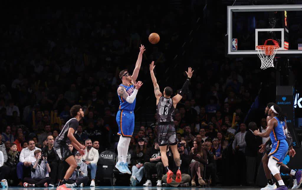 雷霆错失逆转遭遇两连败 雷霆错失逆转遭遇两连败