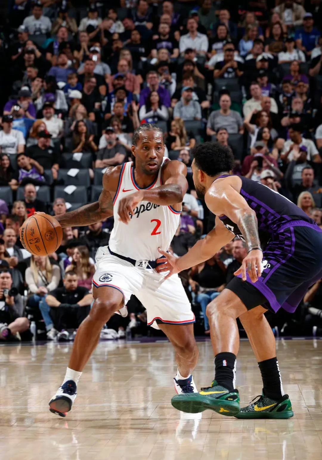 爱游戏在线登录-关于快船双核心表现疲软，球队需加强进攻火力的信息